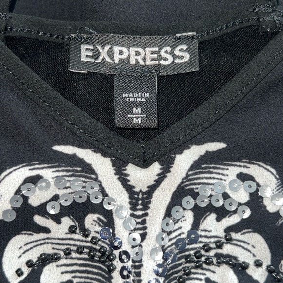 Exprese Medium v-neck strap top - Picture 4 of 5